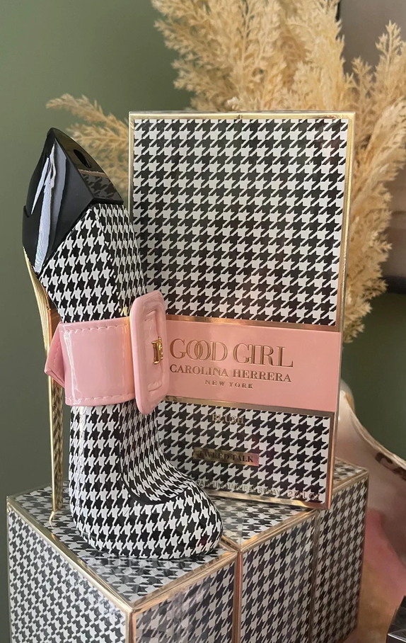Carolina Herrera Good Girl Blush Tweed Talk Eau de Parfum for Women product visual